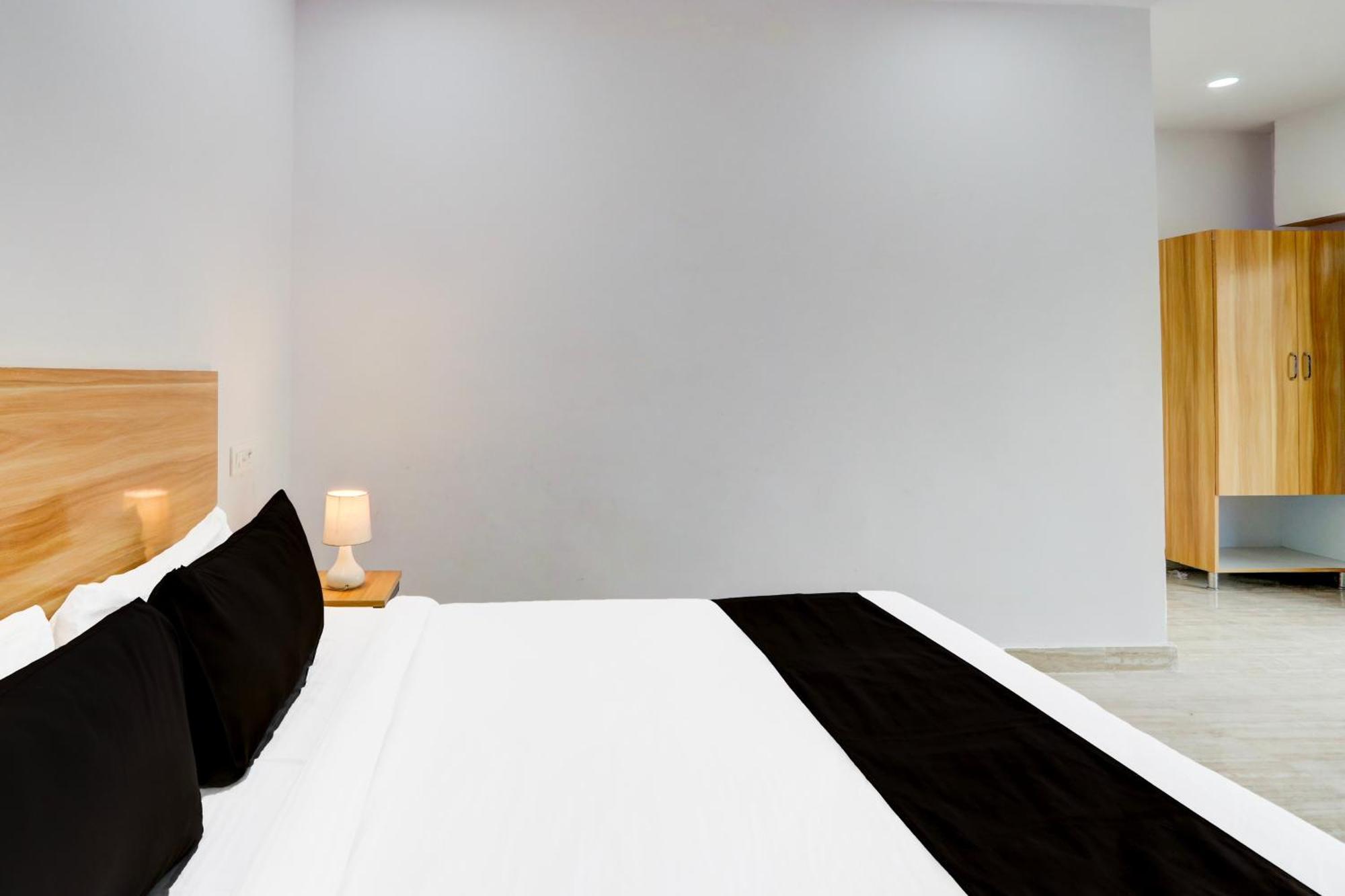 Hotel O Living Tree In Χιντεραμπάντ Εξωτερικό φωτογραφία